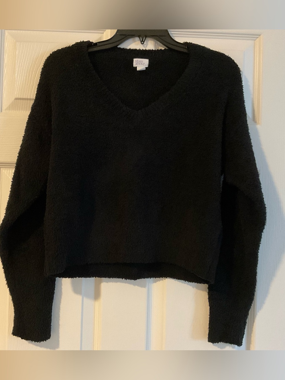stars above Black V-Neck Plush Cropped Pullover Sweater